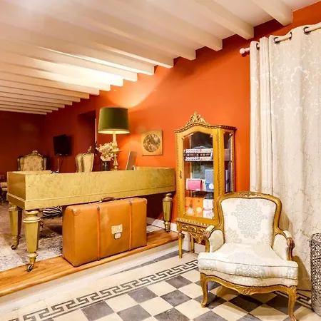 Luxa Charm House By Lovelystay