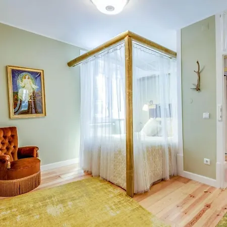 Luxa Charm House By Lovelystay Apartment