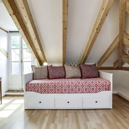 Luxa Charm House By Lovelystay Apartment *